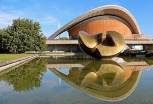 la Haus der Kulturen der Welt (Maison des cultures du monde) à Berlin